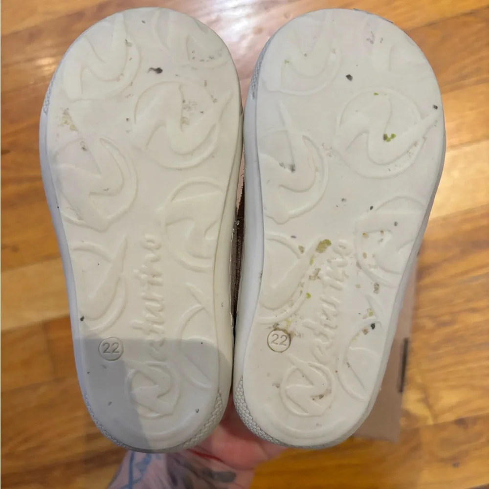 NATURINO KOLDE LEATHER/SUEDE SNEAKERS SIZE 22
